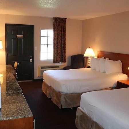 Friendship Inn Altus Exterior photo